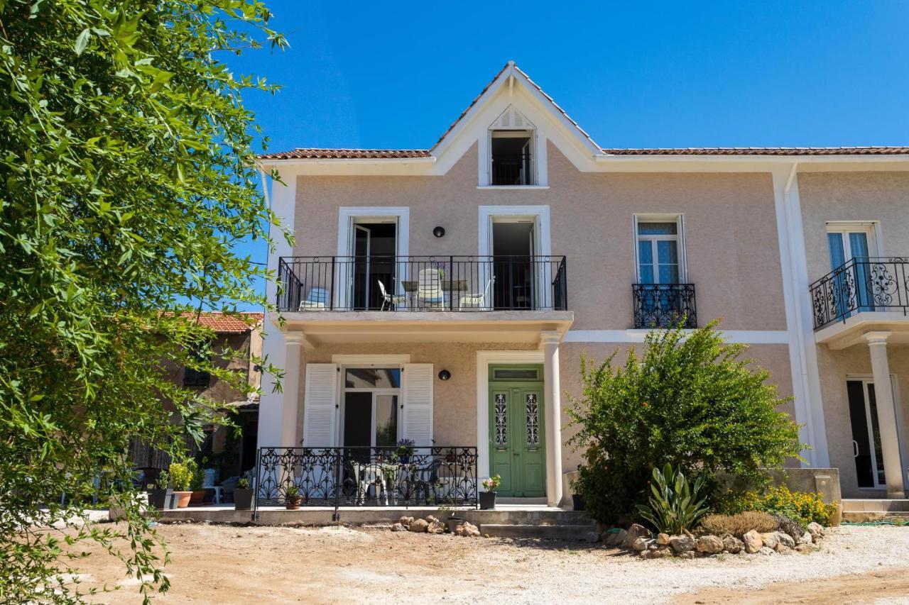 Luxurious 1 Bedroom, Ac, Terrace, Close Beaches - Dodo Et Tartine Carqueiranne Buitenkant foto